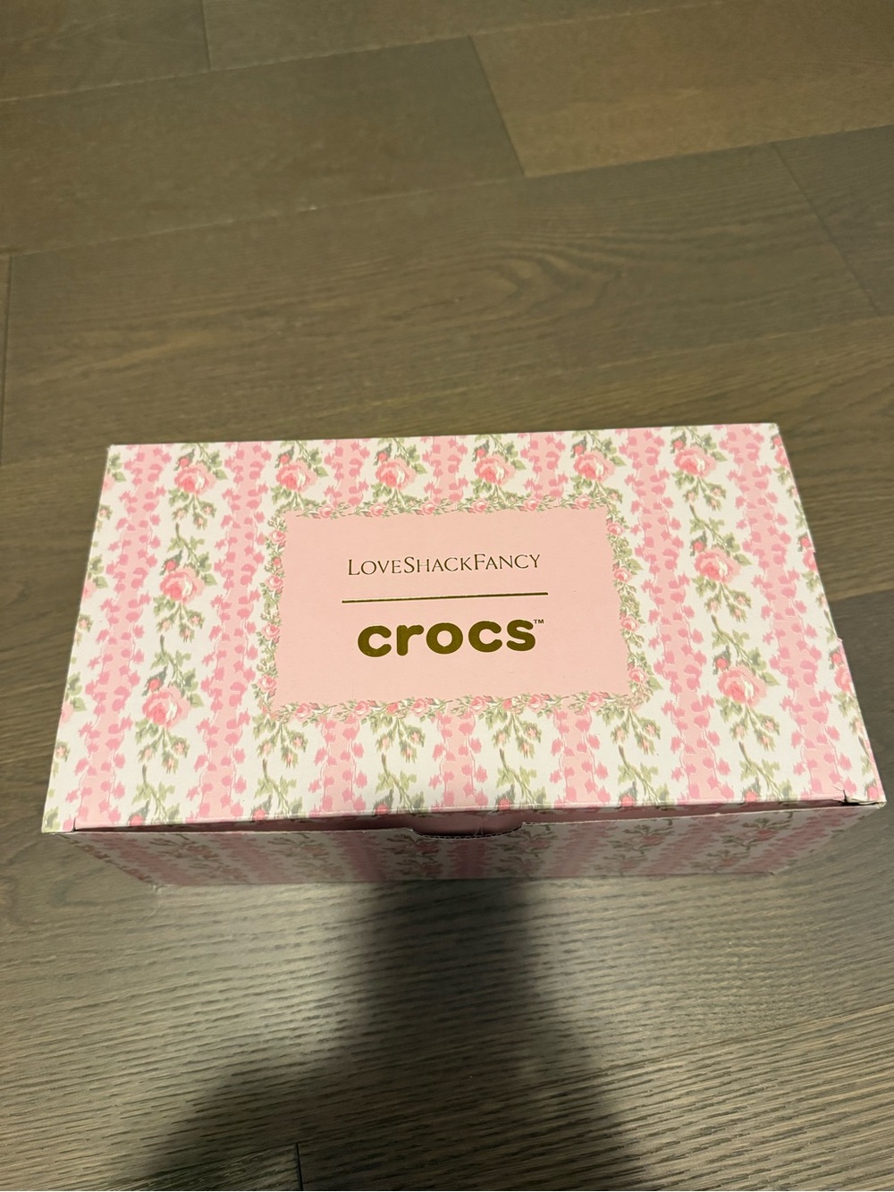 CROCS x LoveShackFancy Womens Size 7 BNIB - Picture 5 of 6